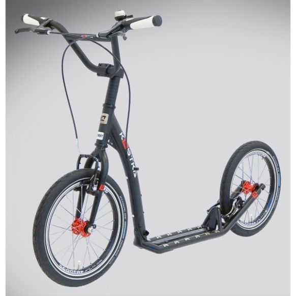 kick-scooter-kostka-street