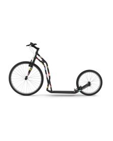 Around-the-world-2620-12317-black-threequarters-medium